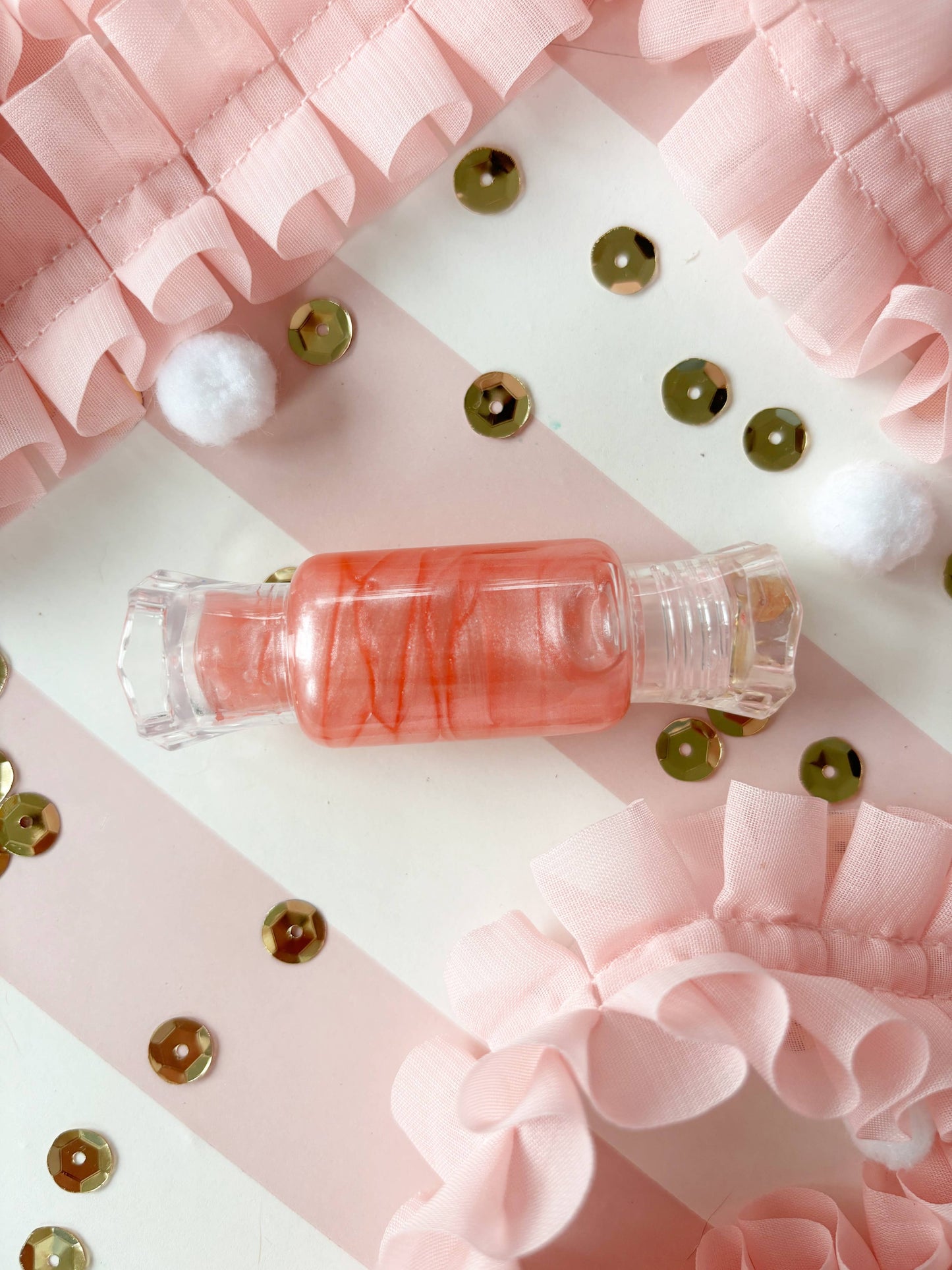 Blushed Pink Candy Lip Gloss - Strawberry