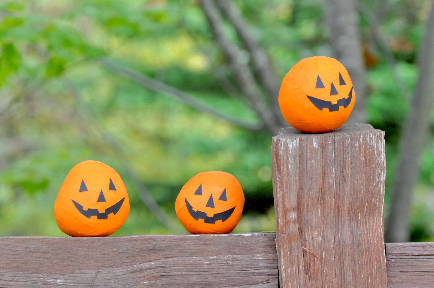 Deluxe Surprize Ball - Halloween - Funky Jack-o'-Lantern