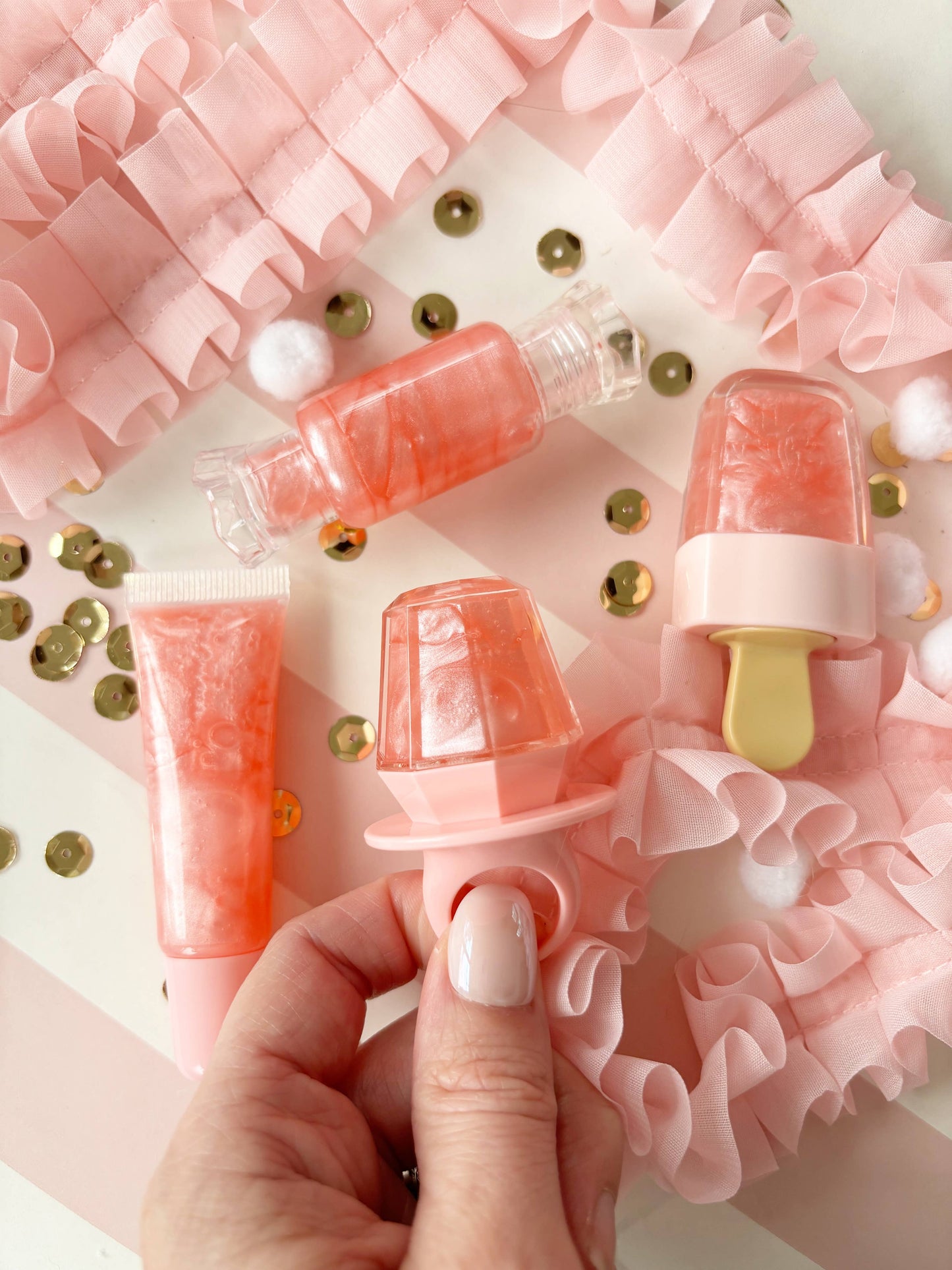 Blushed Pink Candy Lip Gloss - Strawberry