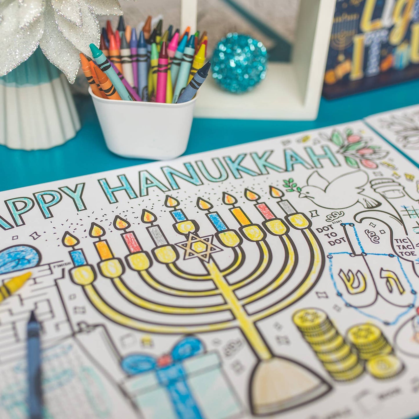 Hanukkah Paper Placemats for Kids (Pack of Placemats)