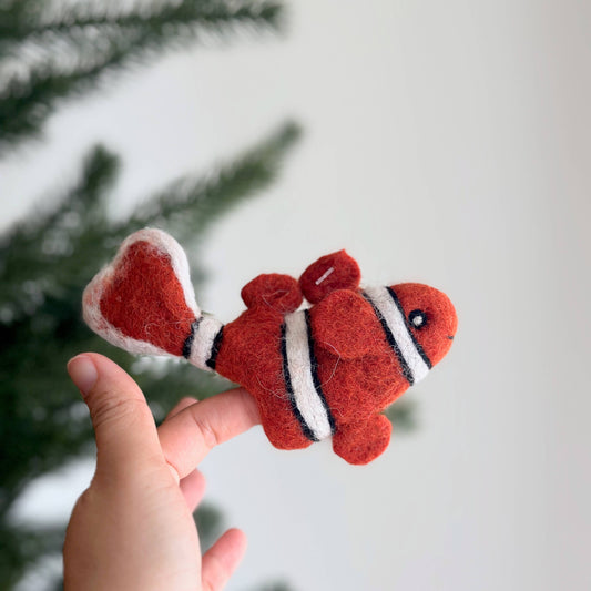 Felt Clownfish Finger Puppet