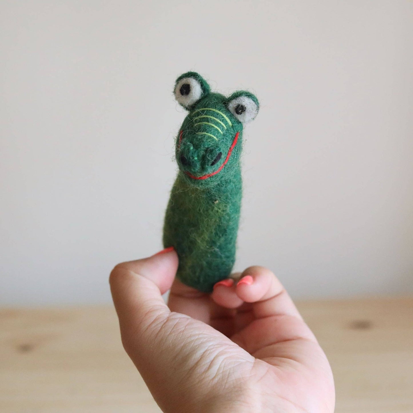 Felt Gator Finger Puppet