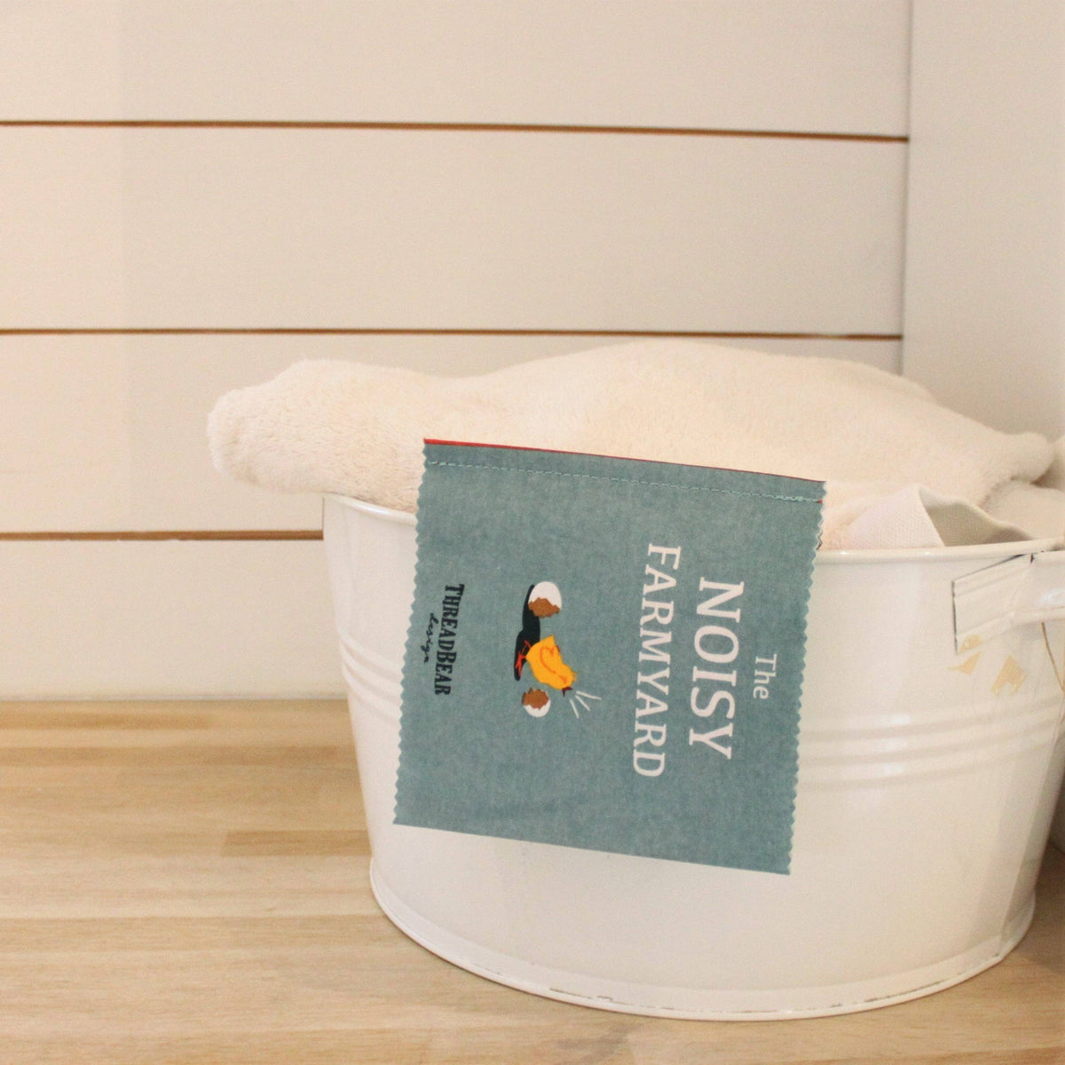 ThreadBear | Noisy Farmyard Rag Book