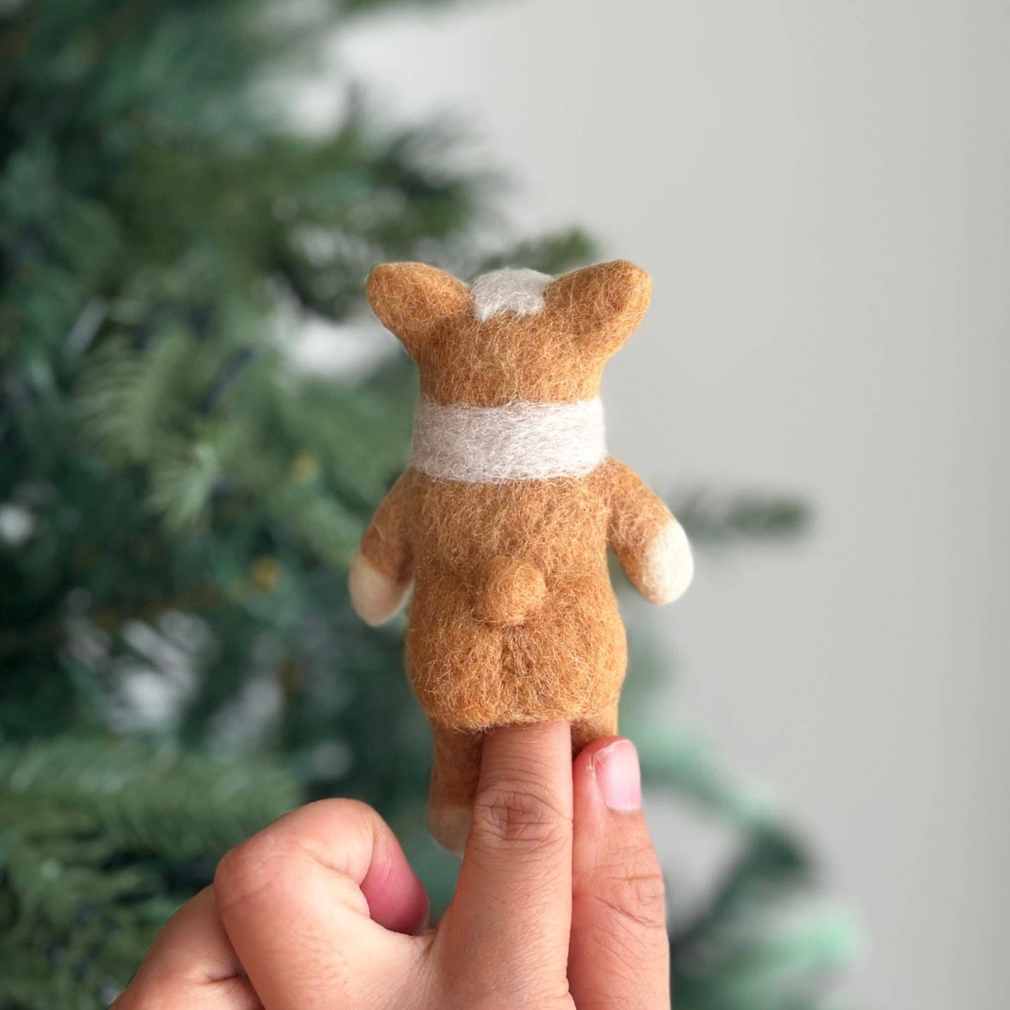 Felt Corgi Finger Puppet