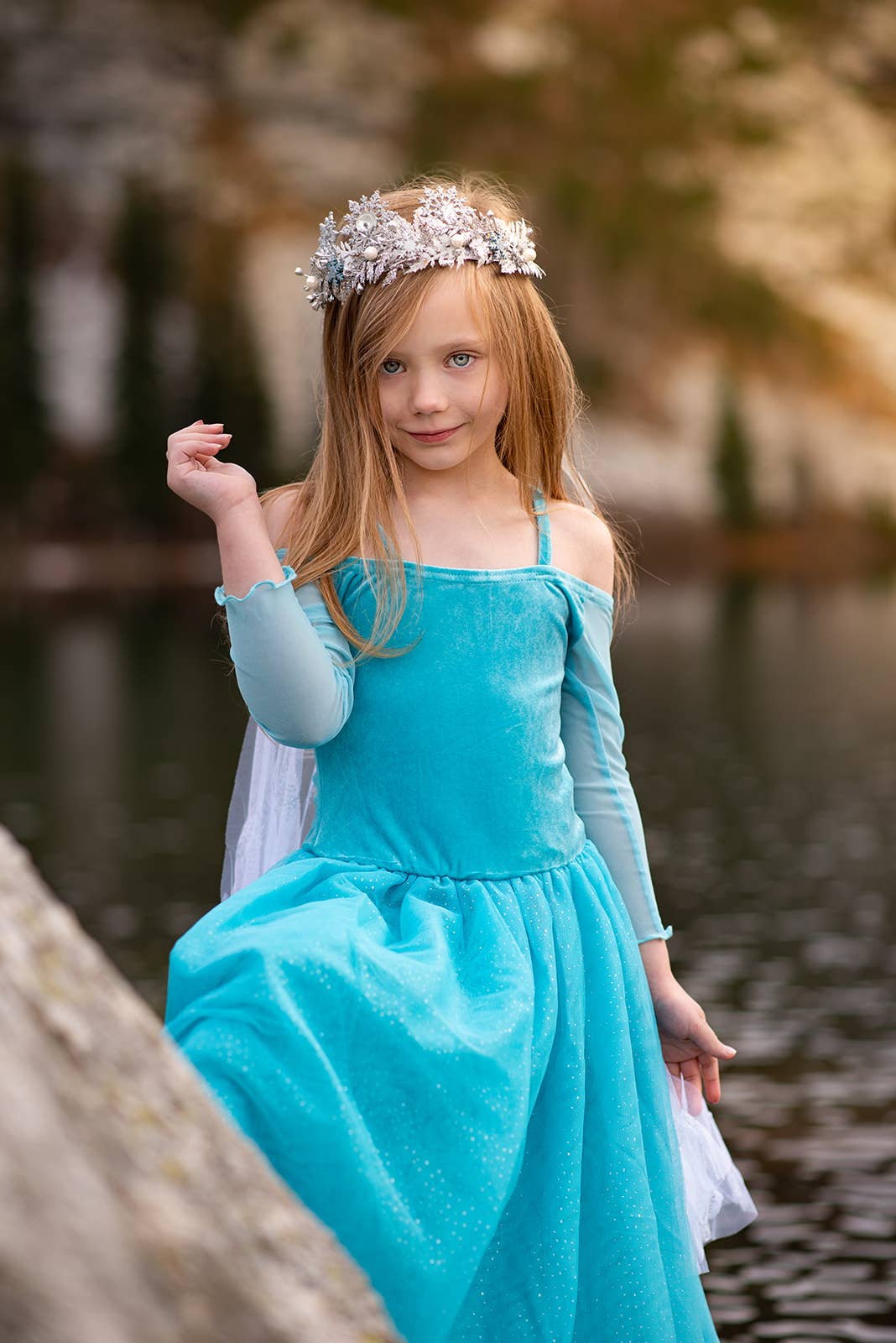 Snowflake Queen Costume Dress (M) 6-8 years