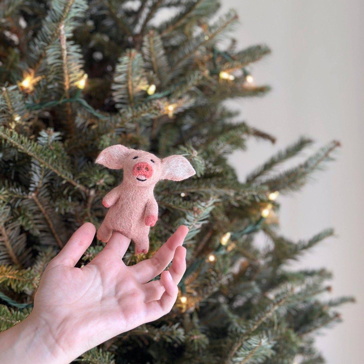 Felt Pig Finger Puppet